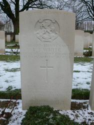 LESLIE SPENCER WHITE (1905-08)